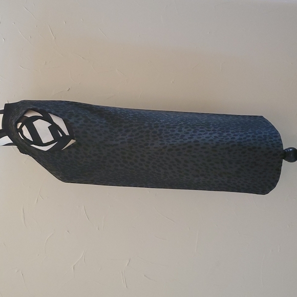 Michael Kors Black & Gray Leapard Print Lined Dress Med NWT - Picture 4 of 10